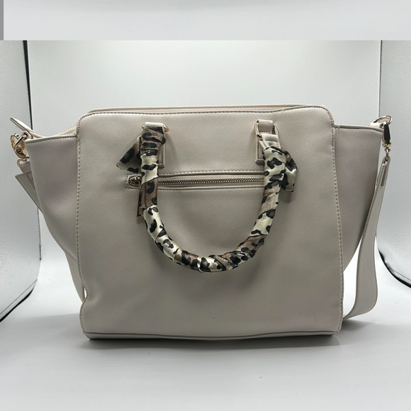 BCBG large tote - Picture 2 of 2